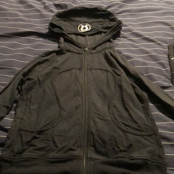 Lululemon hoody - Picture 1 of 2